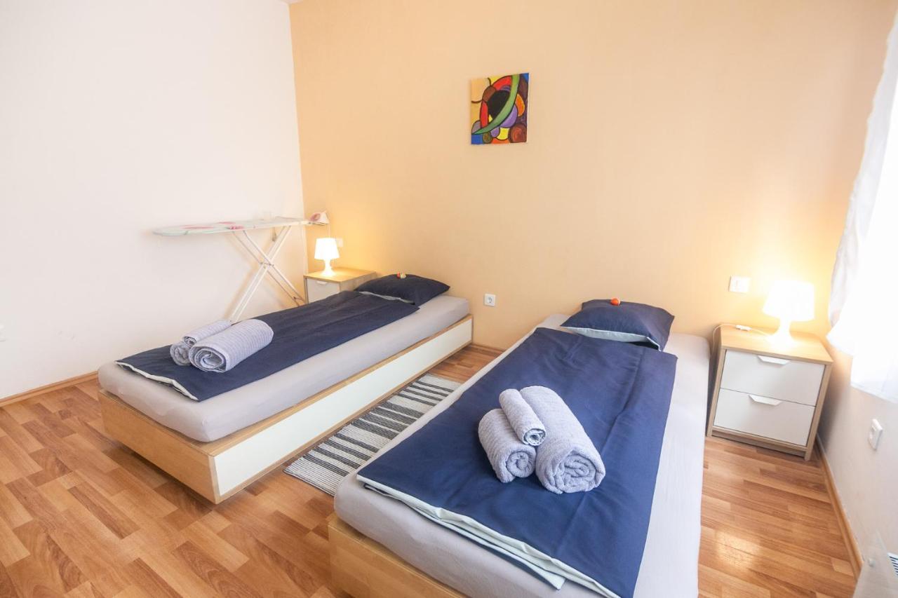 Apartment Noemi Пула Екстериор снимка